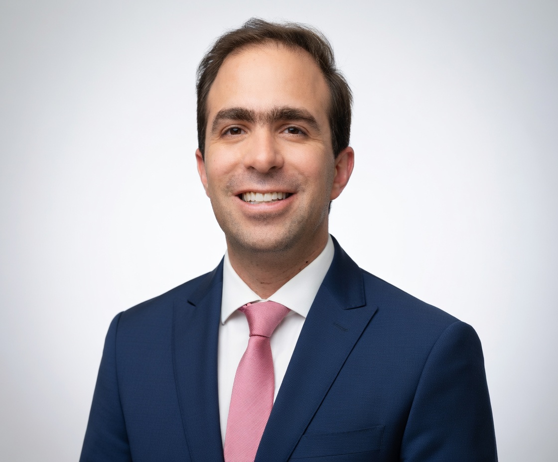 Dr. David Cassab